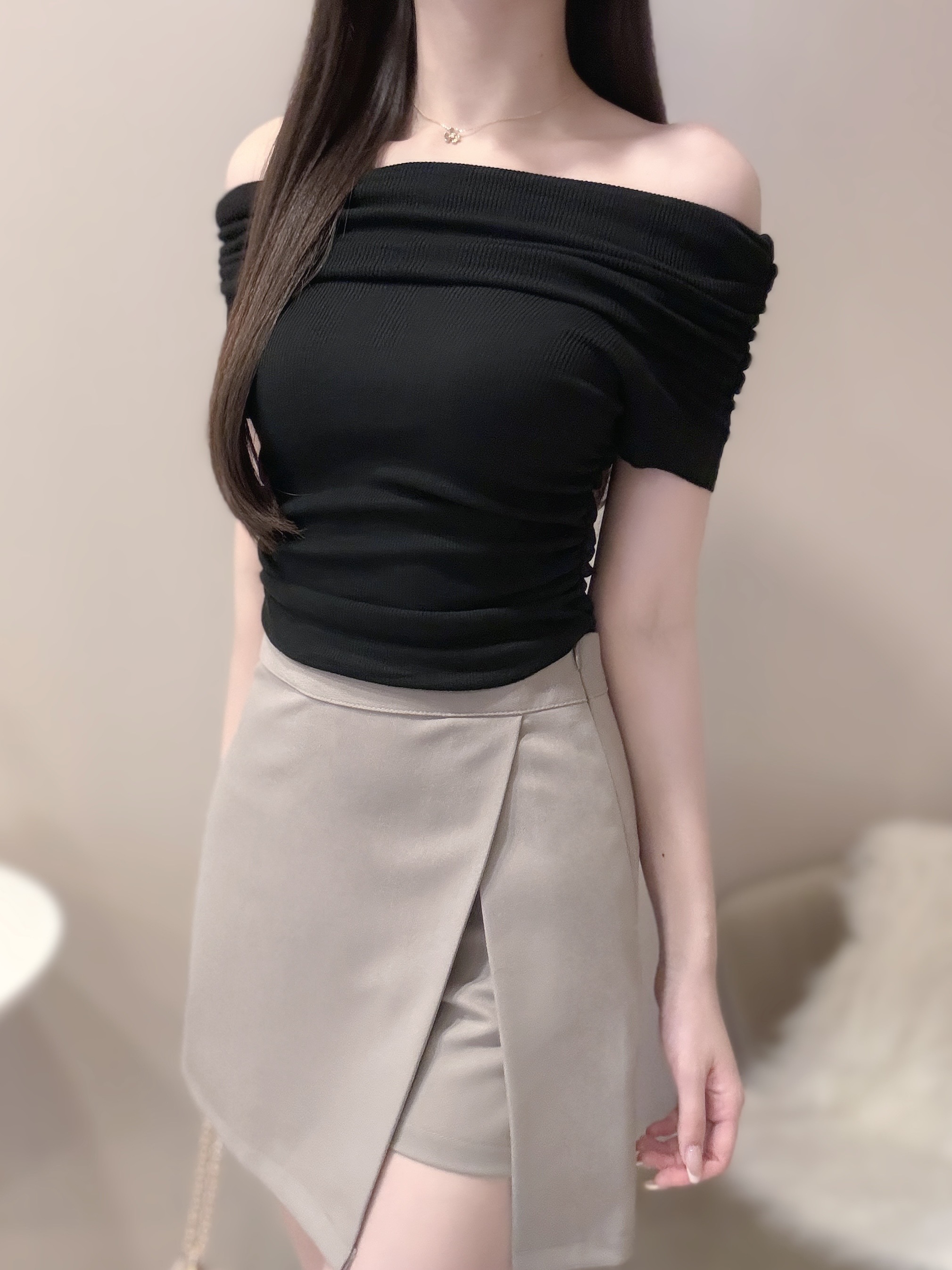 シャーリングオフショルラップニット | 詳細画像12